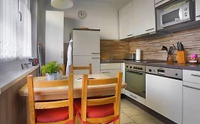 H& Apartment im Herzen der Stadt Nr.29-Henning mit Balkon